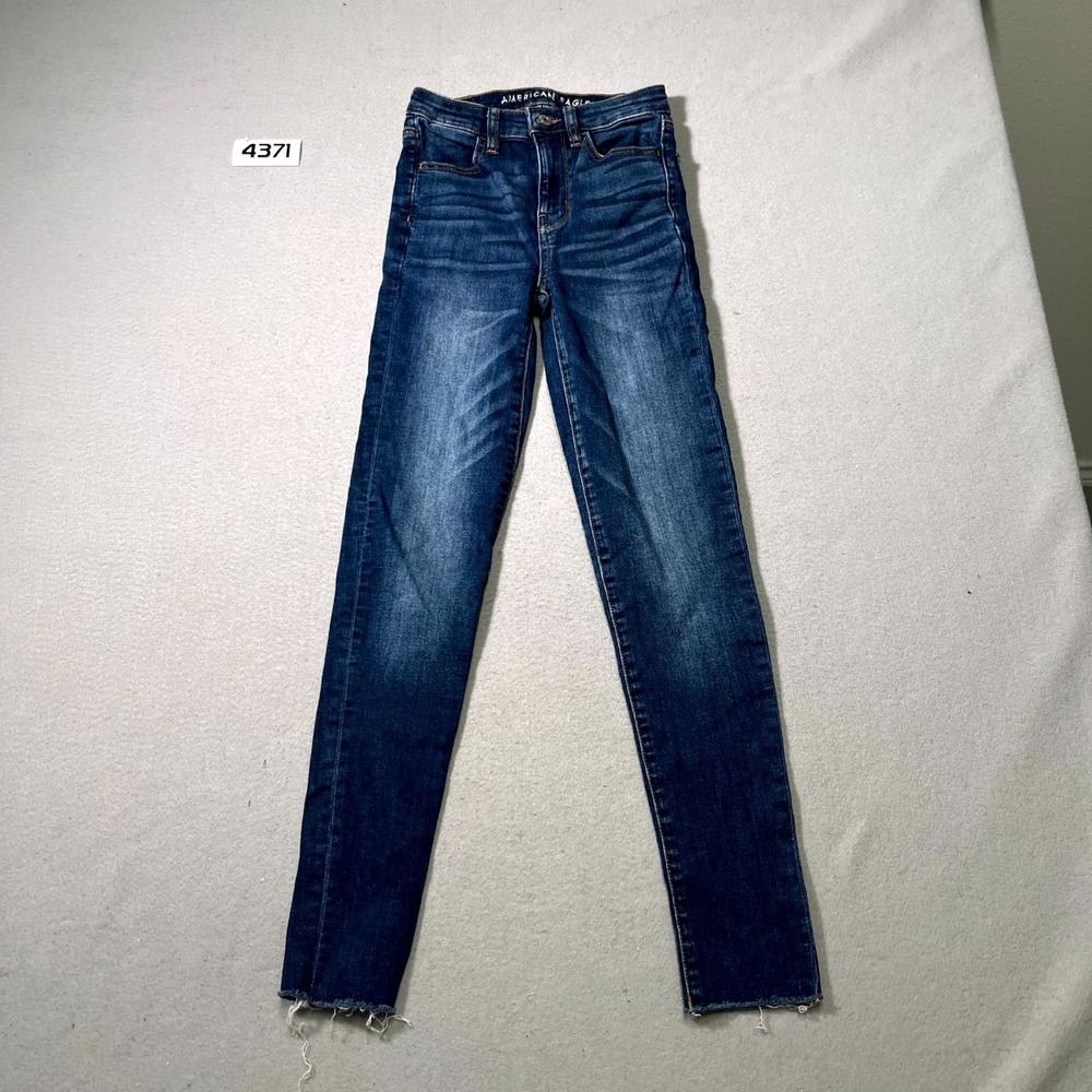 American Eagle Outfitters Skinny Jeansโ Womens 00 Blue Denim Cotton Frayed Hem